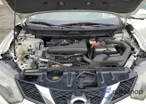 2015 Nissan Rogue S z USA, uszkodzony, nr VIN 5N1AT2MV9FC915901